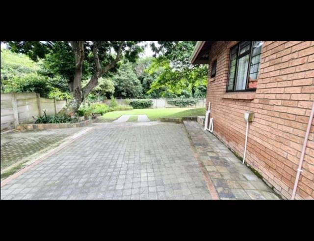 7 BEDROOM HOUSE FOR SALE IN BIRDSWOOD